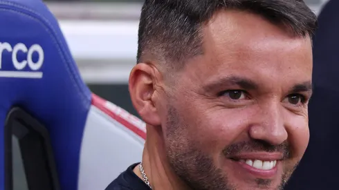 El entrenador de Cruz Azul habló ante los medios de comunicación y lanzó una defensa a ultranza a su colega argentino.