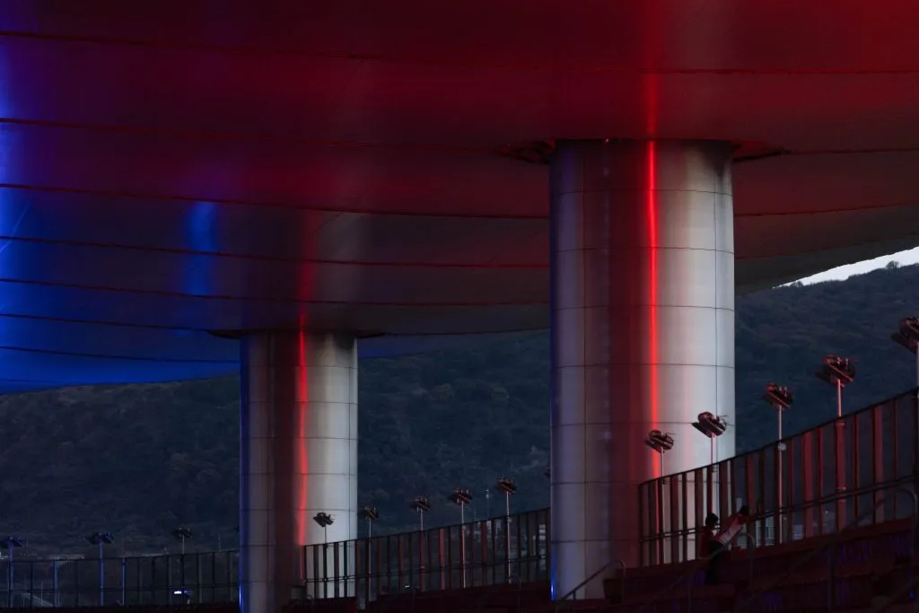 Es primera vez que suceden hechos de este tipo en el Estadio Akron (Imago 7)