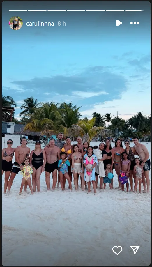 La pareja de Gonzalo Piovi compartió la postal de sus mini vacaciones. (Instagram @carulinnna)