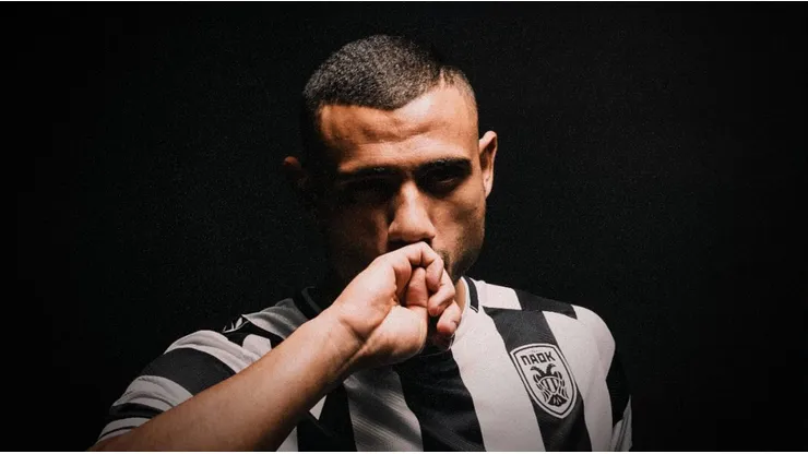 El delantero griego marcó un golazo con PAOK para asegurar la clasificación a Europa League.