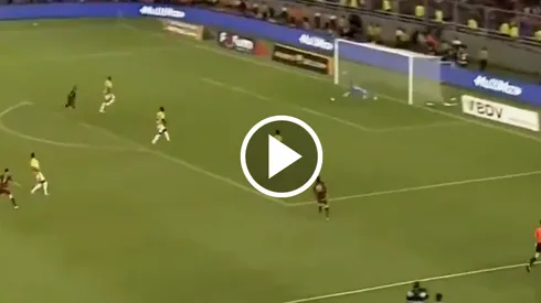 El portero de Cruz Azul fue señalado por dos errores que valieron goles para La Vinotinto.
