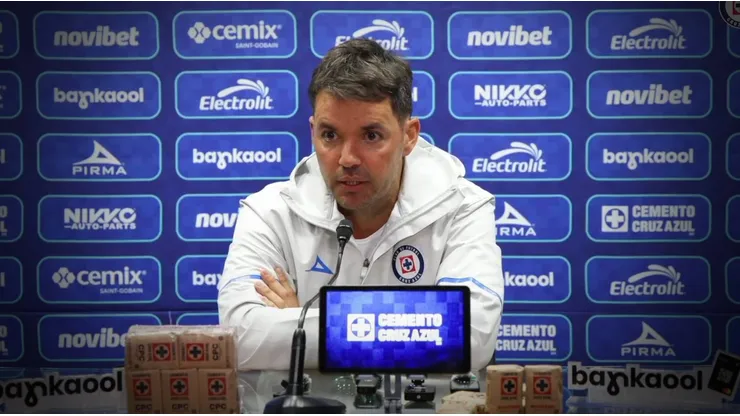 Nicolás Larcamón dejó un mensaje al plantel de Cruz Azul.