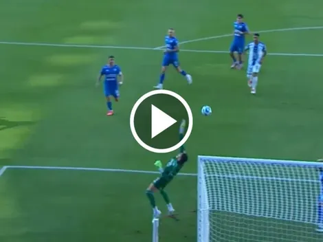 Kevin Mier dejó atrás las críticas y se lució ante Pachuca