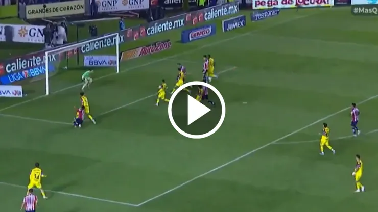 El mediocampista fue el encargado de anotar el primer gol de las Chivas en un partido que quedó 1-2 en favor de los rojiblancos.