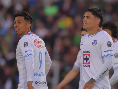 Larcamón habla sobre la "disputa" entre Toro Fernández y Sepúlveda