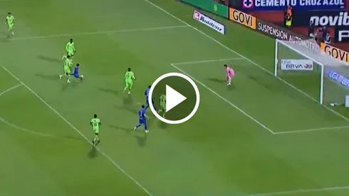 Luka Romero madrugó a la defensa de Juárez y puso en ventaja a Cruz Azul.