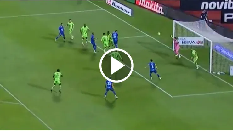 El Toro Fernández puso tablas en el Cruz Azul vs. Juárez.