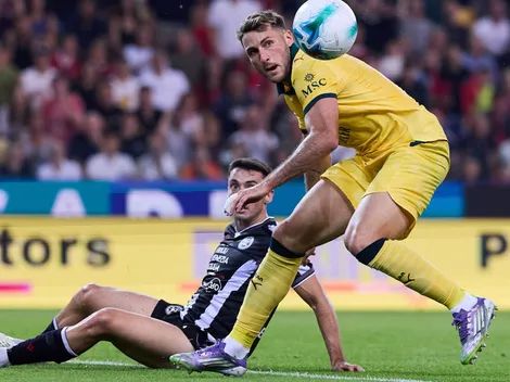 Afición del Milan ya no soporta a Santiago Giménez