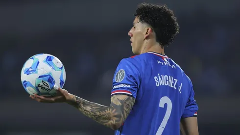 El defensor mexicano fue convocado y no ingresó durante los 90' minutos a pesar de que Cruz Azul utilizó todos los cambios.