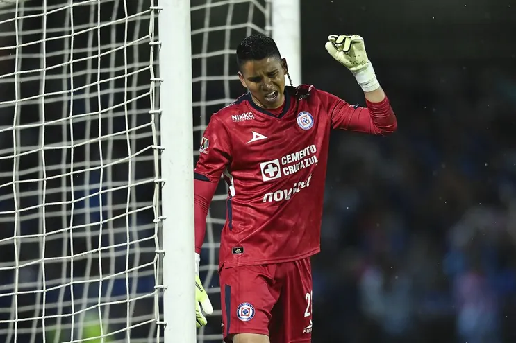 Kevin Mier volvió a quedar en el centro del debate tras un nuevo error con Cruz Azul. (Imago7)