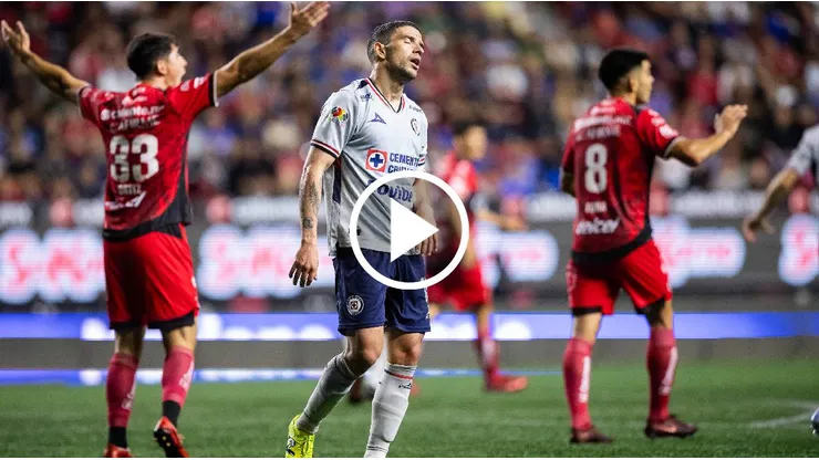 Cruz Azul cayó ante Xolos y perdió su invicto.