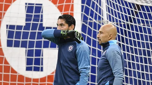 Javier Alarcón armó su Top 3 de porteros históricos de Cruz Azul.