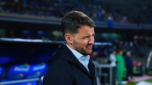 Nicolás Larcamón deberá gestionar expectativas con presencia de juveniles en Cruz Azul.