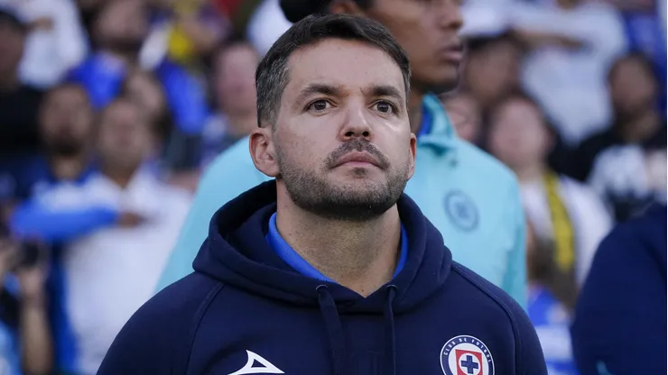 Nicolás Larcamón prepara el equipo para enfrentar a Tigres.