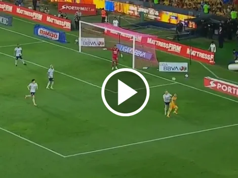 ¿Era penal de Mateusz Bogusz? Un ex árbitro lo aclara