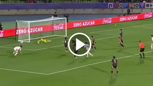 El portero de Cruz Azul es parte de la victoria parcial del TRI ante los locales en los octavos de final del certamen mundialista.