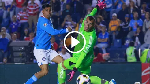 El gesto antideportivo de Nahuel Guzmán con Ángel Sepúlveda