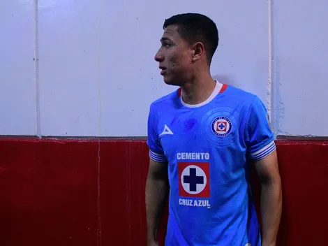 Emotivo gesto de Montaño en Cruz Azul mientras continúa su recuperación