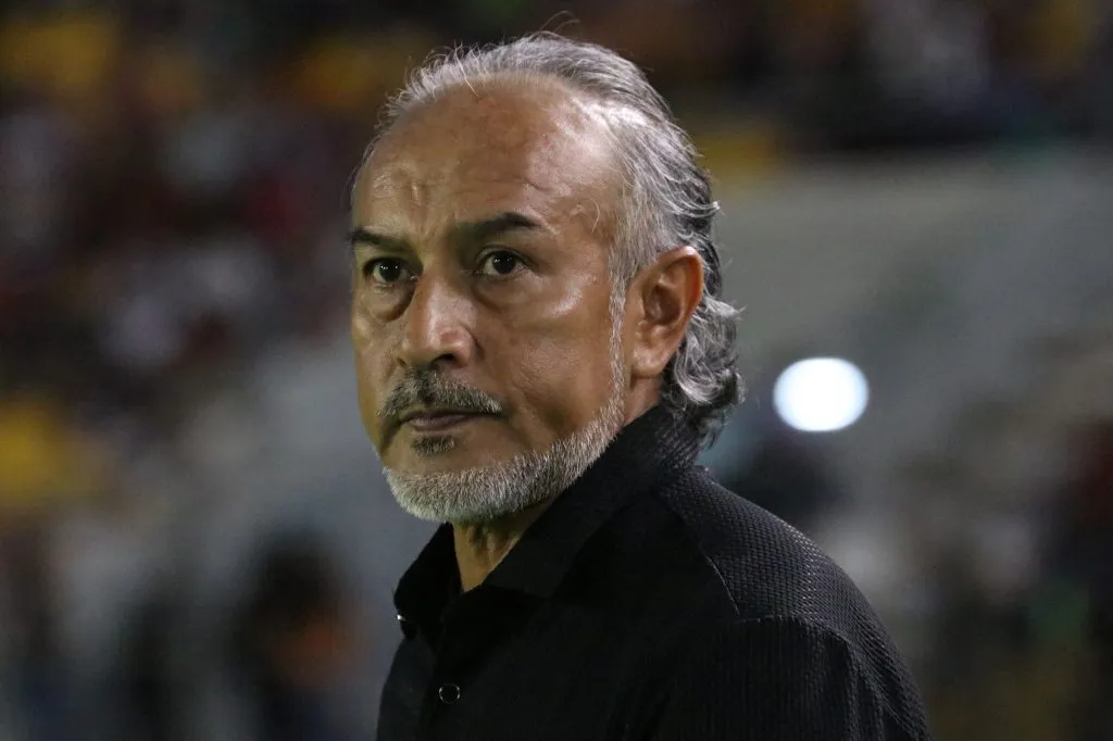 Potro Gutiérrez aseguró quién tiene más presión en el Clásico Joven (Imago 7)