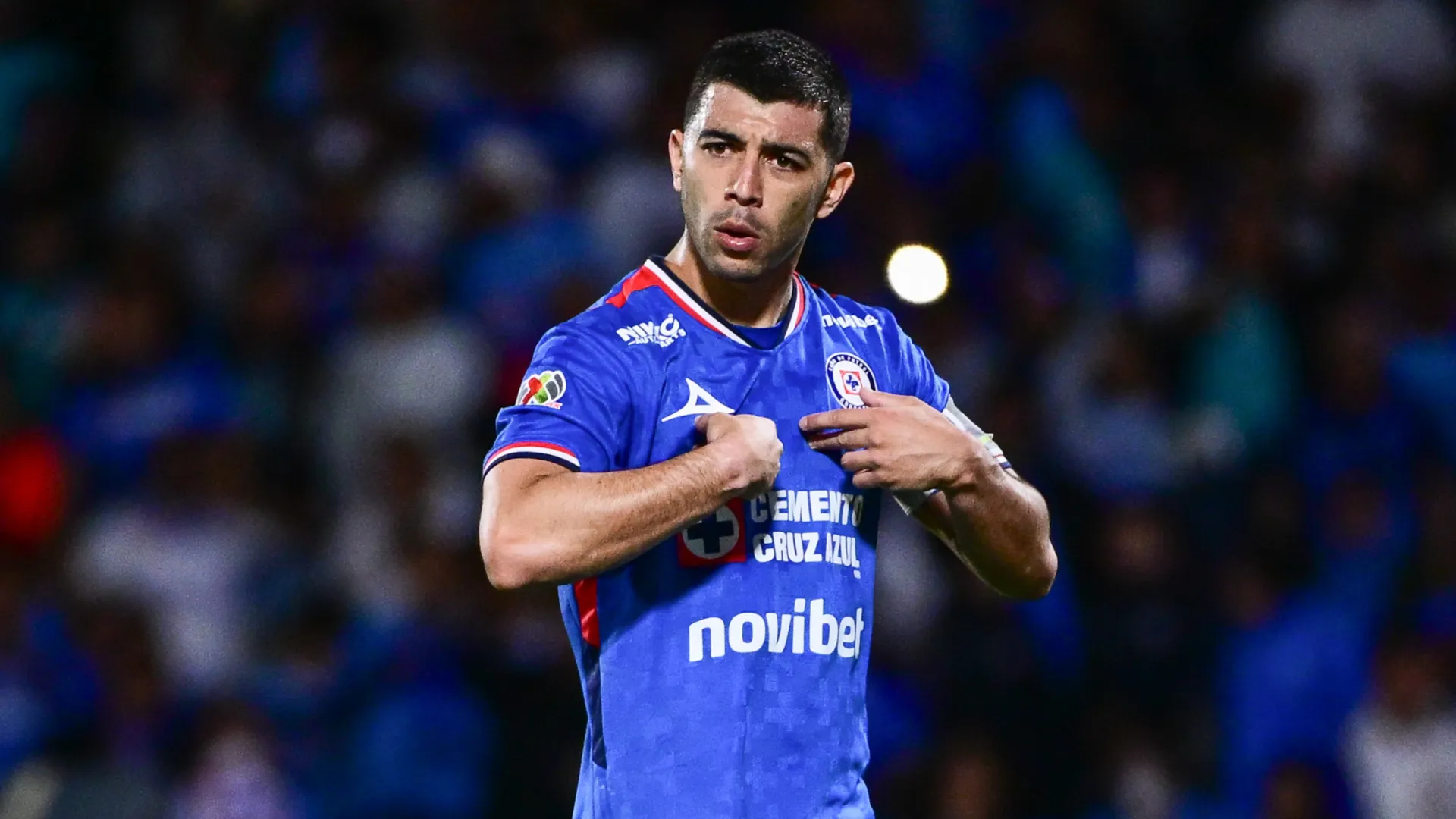 Lira podría no ser titular ante las Águilas tras tener rodaje en la Selección Mexicana.