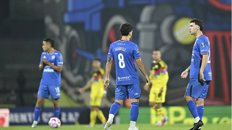 Los cementeros se impusieron al cuadro americanista gracias a los goles uruguayos del Toro Fernández y Nacho Rivero.