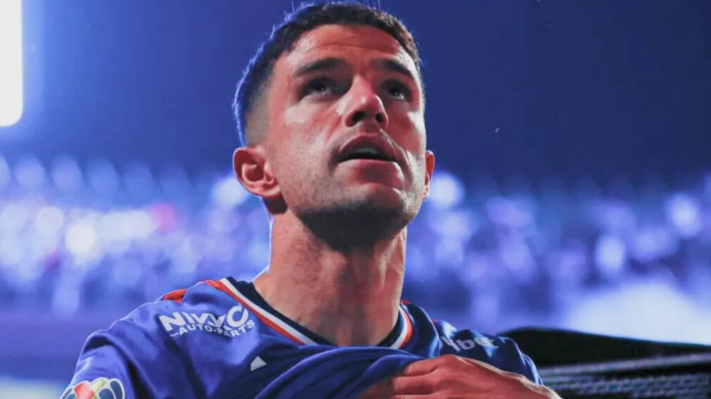 El capitán sigue conmoviendo a todos tras ser héroe.