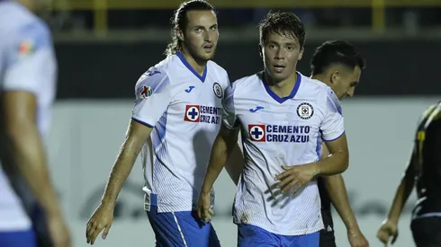 Los ex cementeros ahora son compañeros en la Selección Mexicana.