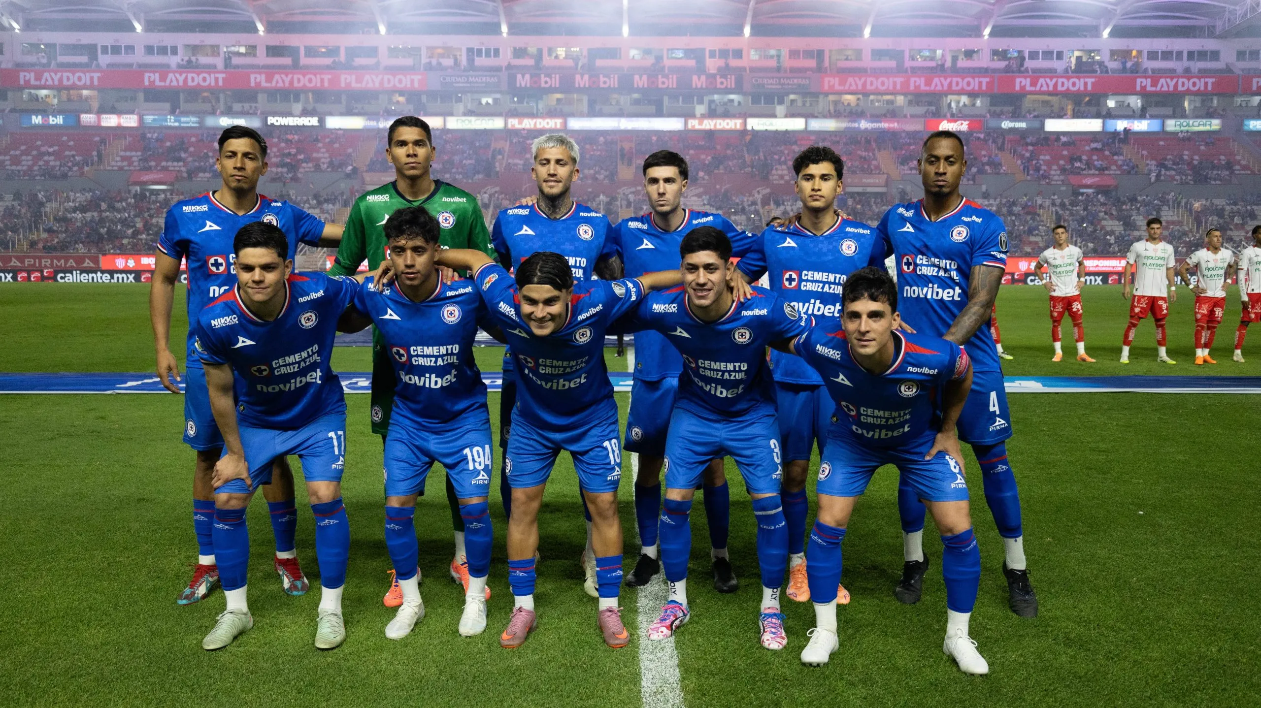 El equipo de Cruz Azul que jugó ante Necaxa. (Imago 7)