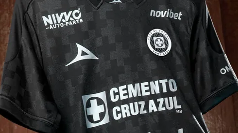 El cementero tiene una nueva camiseta y las redes sociales se hicieron eco.