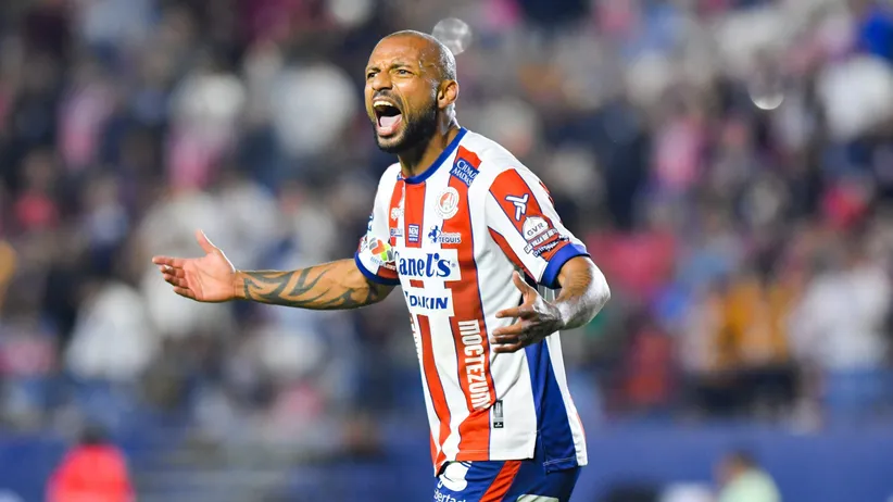 Cruz Azul estaría tras los pasos de João Pedro: ¿Cuánto costaría?