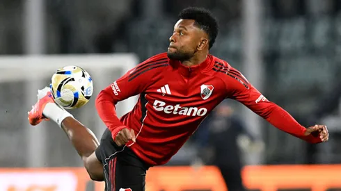 El delantero colombiano está en el radar celeste.