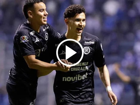 Cruz Azul goleó a Puebla y se subió a la cima del Apertura