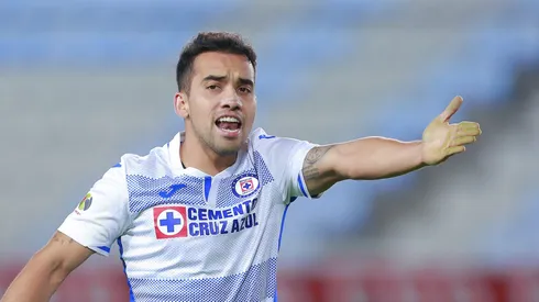 El defensor izquierdo reveló detalles de su etapa por el cuadro cementero y sorprendió con sus declaraciones sobre un directivo filtrador.