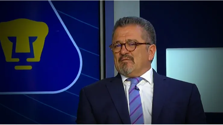 Carlos Hermosillo enciende la previa del Cruz Azul vs. Pumas.