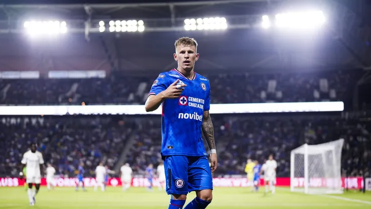 Mateusz Bogusz fue reconocido por la Liga MX tras su partido ante Puebla.