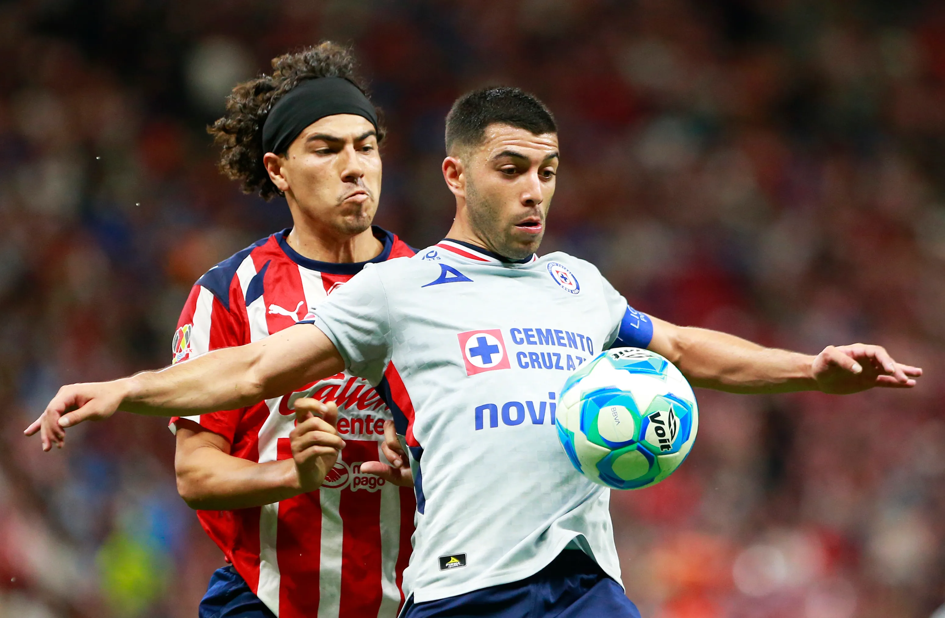 Cruz Azul triunfó ante Chivas en la fase regular del Apertura 2025.