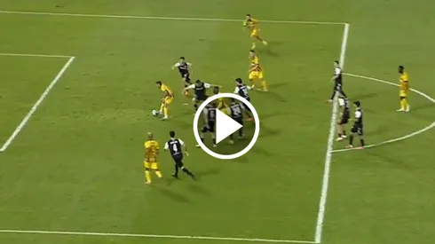 El ex jugador de Cruz Azul acumula dos goles y dos asistencias en los últimos cinco partidos del AEK Atenas.