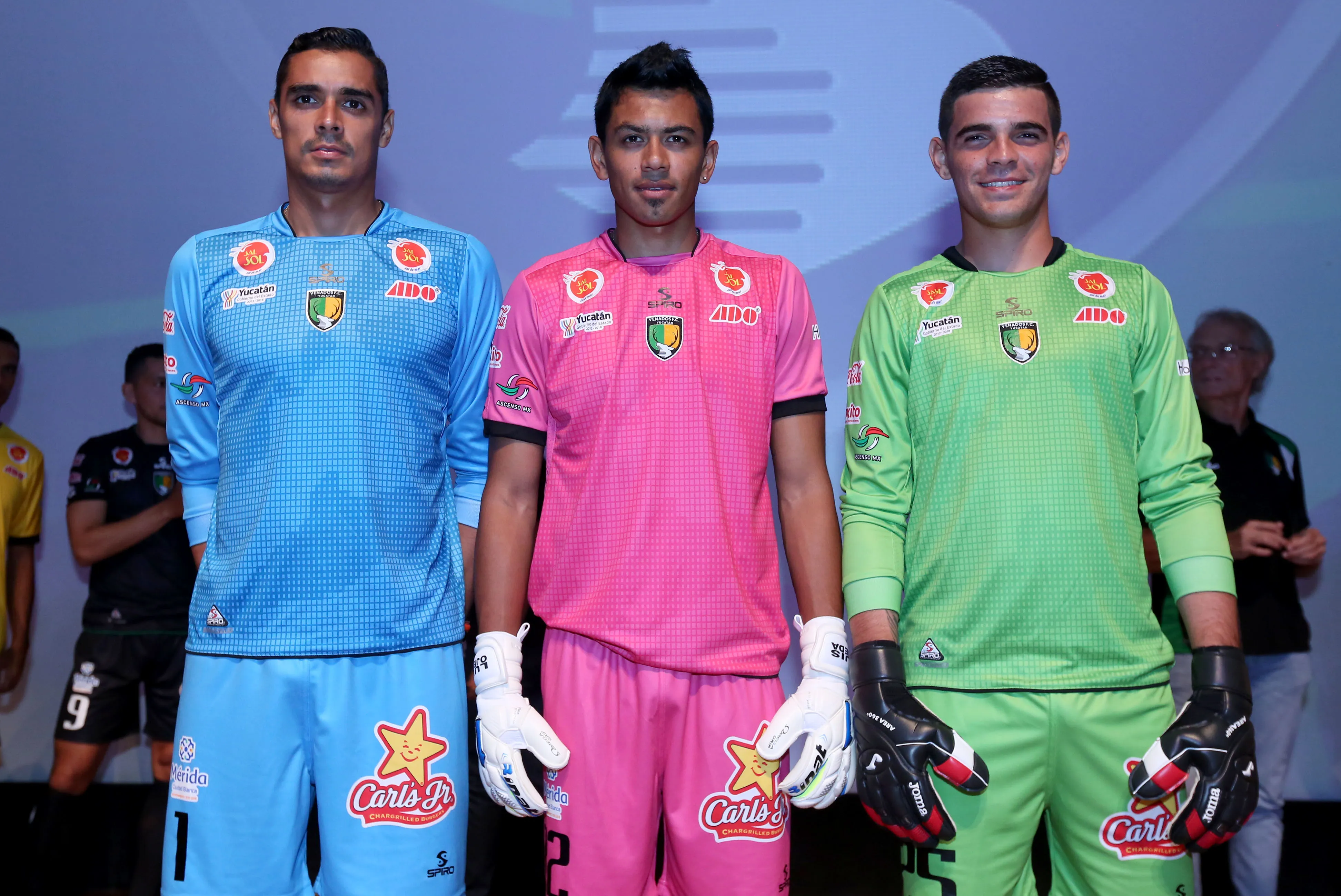 Andrés Gudiño en presentación de playeras de Venados (Iamgo 7)