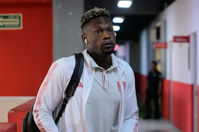 Pumas estaría interesado en el fichaje de Diber Cambindo (Imago 7)