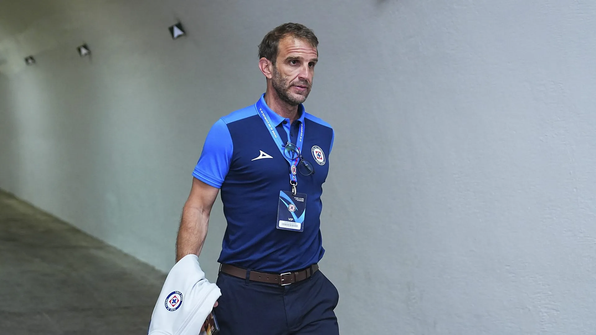 El equipo de Iván Alonso trabaja pensando en los movimientos a realizar para Cruz Azul en el mercado de fichajes. (Imago7)