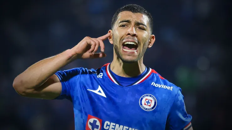 Erik Lira, molesto por la eliminación de la Copa Intercontinental