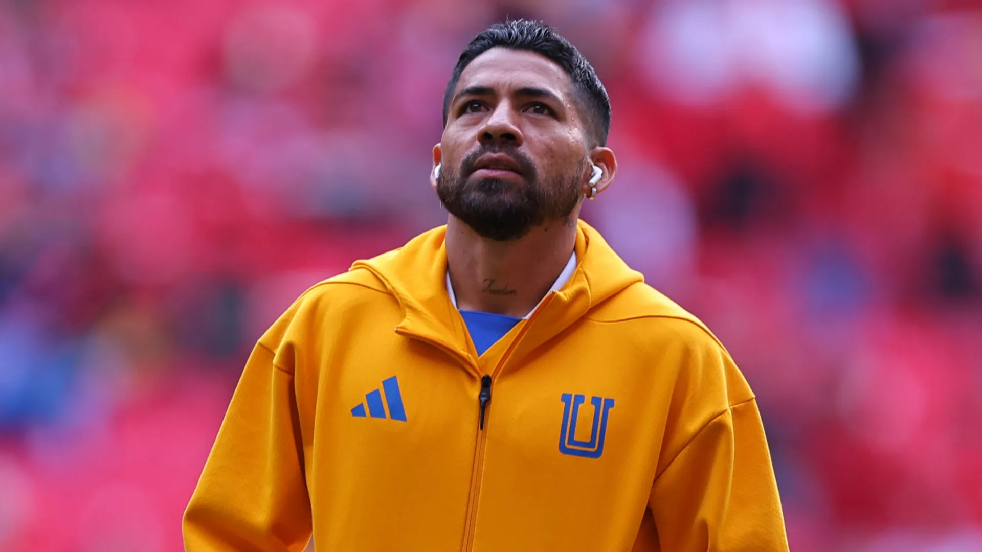 El jugador se va de los felinos dejó el club tras varios años.