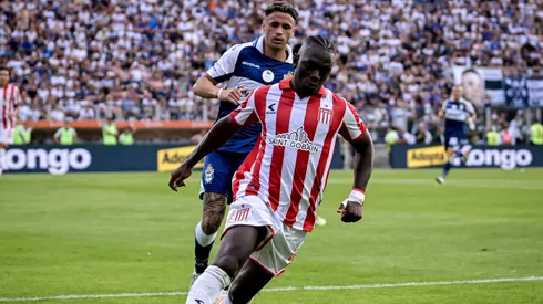 Edwin Cetré es uno de los objetivos de Cruz Azul para el próximo mercado de transferencias.