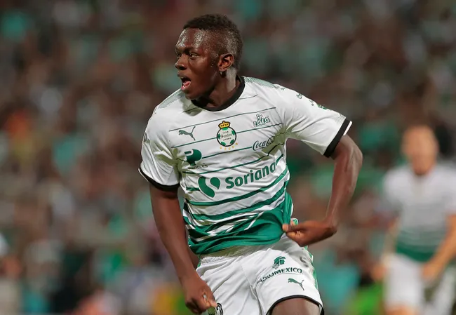 La mala experiencia que tuvo Edwuin Cetré en la Liga MX (Getty Images)