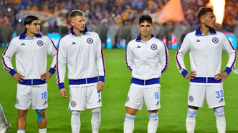 Cruz Azul no podrá inscribir a ningún jugador extranjero hasta que no dé salida a varios de los elementos del plantel actual.