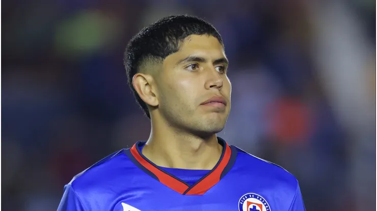 ¿Carlos Vargas puede dejar Cruz Azul en el mercado de pases 2026?