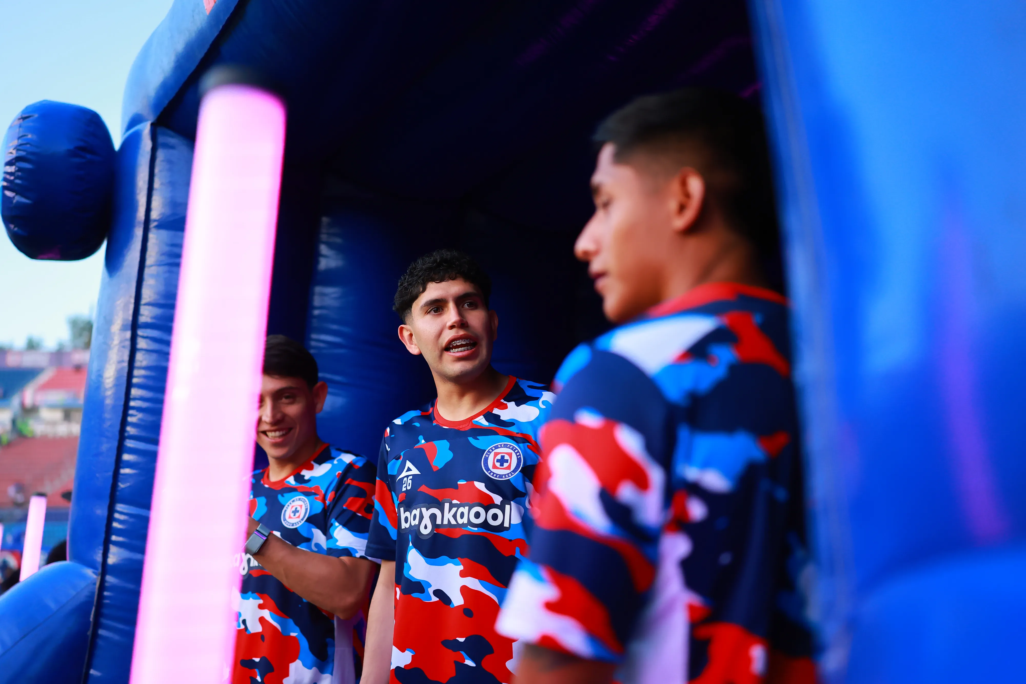 ¿Carlos Vargas puede dejar Cruz Azul en el mercado de pases 2026? (Getty Images)