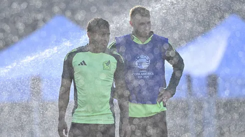 El canterano de Cruz Azul se rindió ante el delantero de los Diablos Rojos después del bicampeonato de Liga MX.