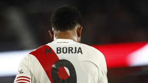 Miguel Borja ya se encuentra entrenando por separado en un gimnasio de Ciudad de México.