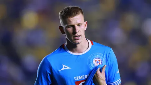 En Celtic se mofan de Cruz Azul por el caso Mateusz Bogusz